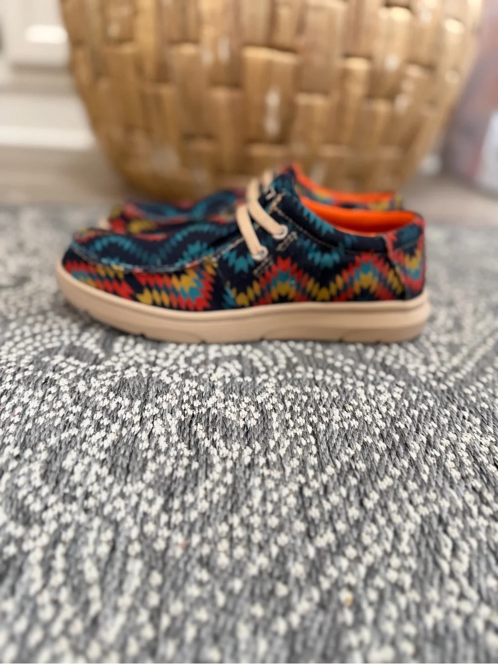 New Ariat Kids' Multicolor Aztec Slip-On Shoes Hilo New with tags size 3